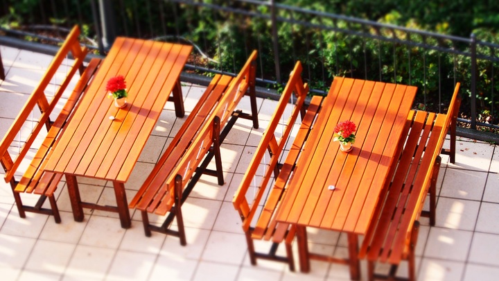CÁCH BẢO QUẢN NỘI THẤT GỖ ĐỂ NGOÀI TRỜI