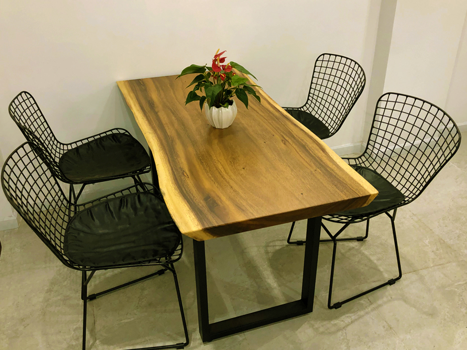 Bàn ăn ghế me tây 4 chỗ ngồi