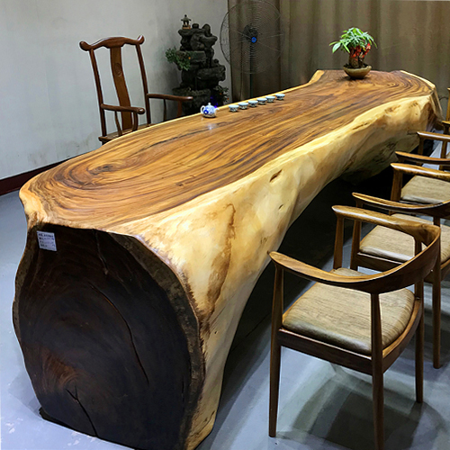 Ưu và nhược điểm khi xài bàn ăn gỗ nguyên khối