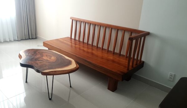 Bàn giao ghế sofa đưuọc làm theo nhu cầu khách hàng