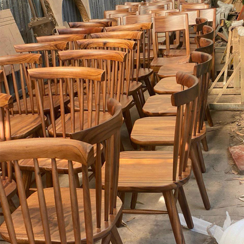 Mẫu ghế gỗ me tây vân cực đẹp cho phòng ăn