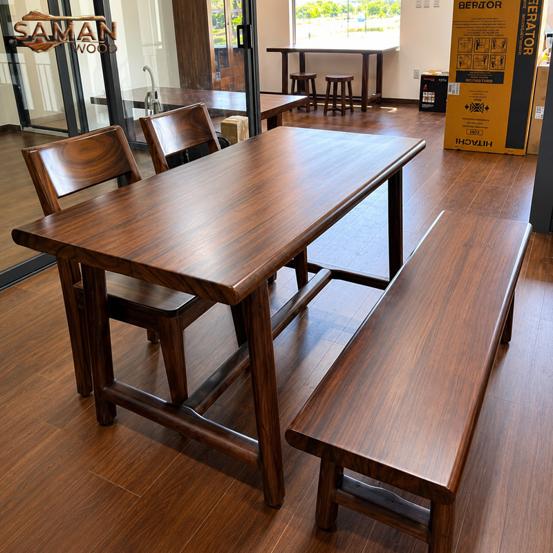 Kích Thước Bàn Ăn 4 Người Bao Nhiêu Hợp Lý ?